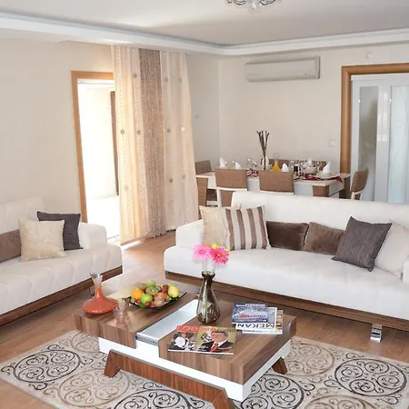 דירה Nurcem Apart